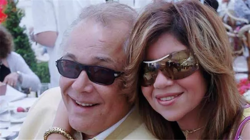 بوسي شلبي تكشف تفاصيل مثيرة عن شائعة طلاقها من محمود عبد العزيز 
