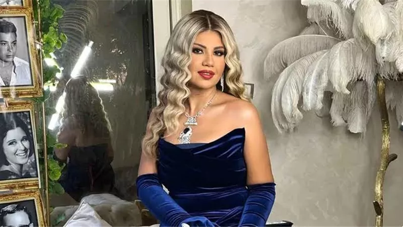 حقيقة طلاق بوسي شلبي من محمود عبد العزيز منذ أكثر من 27 سنة