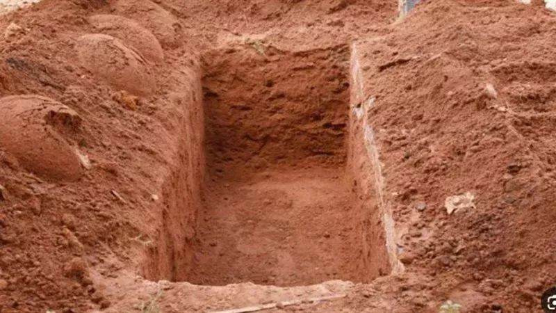 ما هي الطريقة الصحيحة للدفن.. القبر المستقل أم المدافن الجماعية؟