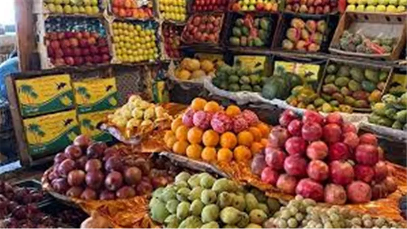 أسعار الخضار والفاكهة اليوم الثلاثاء 11-2-2025 فى الأسواق.. الفروالة وصلت بكام؟