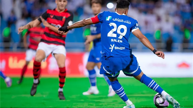 موعد مباراة الهلال ضد الرياض في الدوري السعودي والقنوات الناقلة 