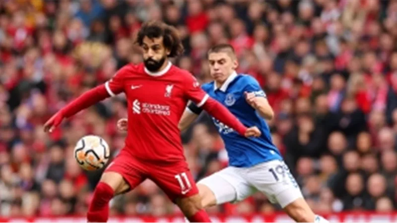 قبل مباراة الليلة.. تاريخ مواجهات ليفربول وإيفرتون في جميع البطولات 