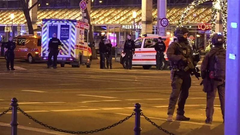 عاجل .. تفاصيل حـ ـادث الدهـ ـس في ألمانيا وحصيلة مرعـ ـبة لـ الإصابات 