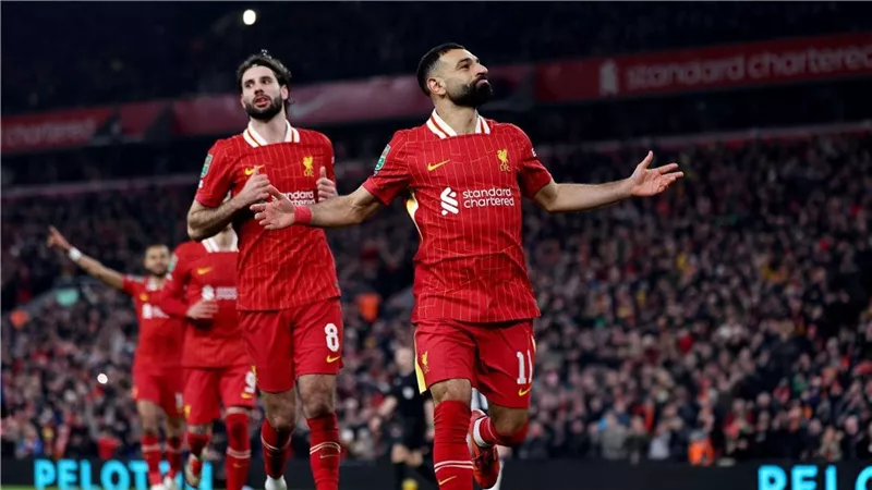 تشكيل ليفربول ضد إيفرتون في الدوري الإنجليزي.. موقف محمد صلاح