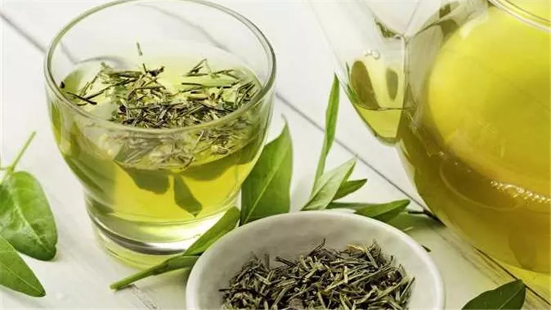 فوائد الشاي الأخضر لكبار السن.. مشروب لصحة أفضل وحياة أطول