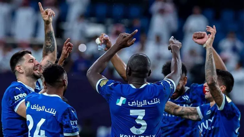 نجم الهلال السعودي يحدد وجهته القادمة.. نادِ مفاجأة 