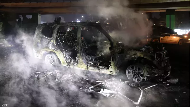 نواف سلام يوجه بإتخاذ الإجراءات اللازمة ضد مرتكبي حادث حرق سيارة اليونيفيل