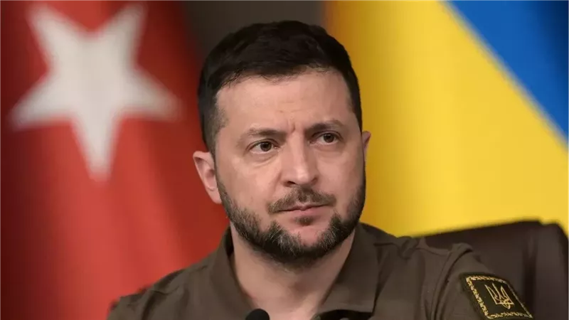 زيلينسكى محذرًا: لا مؤشرات سلام من موسكو وعلينا الاستعداد لتصعيد عسكري وشيك