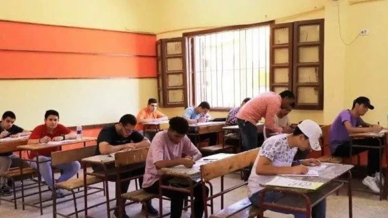 آلية توزيع درجات أعمال السنة للصف الثاني الثانوي 2025.. إليك التفاصيل