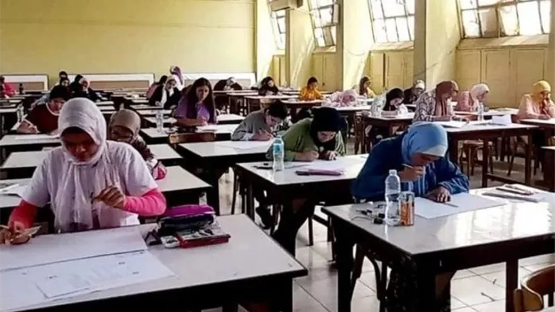 قرار جديد من وزارة التربية والتعليم بشأن التقدم لامتحان الثانوية العامة للراسبين