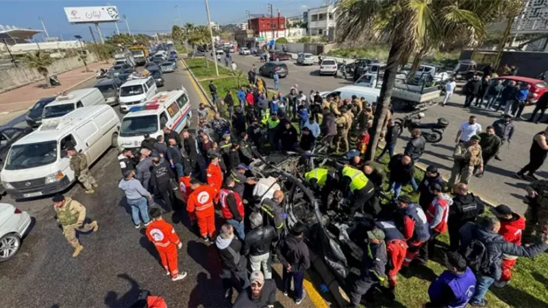 تفاصيل الغـارة الإسرائـ ـيلية التي استهدفت سيارة في مدينة صيدا جنوب لبنان