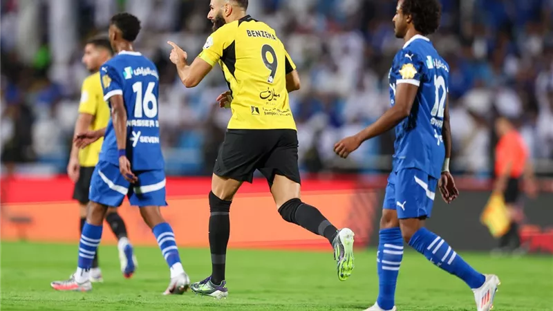 موعد مباراة الاتحاد والهلال في الدوري السعودي والقنوات الناقلة 