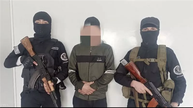 هل تستغل إسرائيل مهربين السلاح لحزب الله للبقاء في سوريا 