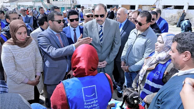 تفاصيل المساعدات الإنسانية بمحافظة سوهاج.. توزيع 60 جهاز عروس للفئات الأولى بالرعاية