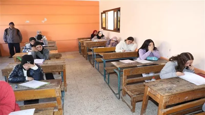 مقررات امتحان شهر فبراير للصف الأول الثانوي 2025 الترم الثاني 