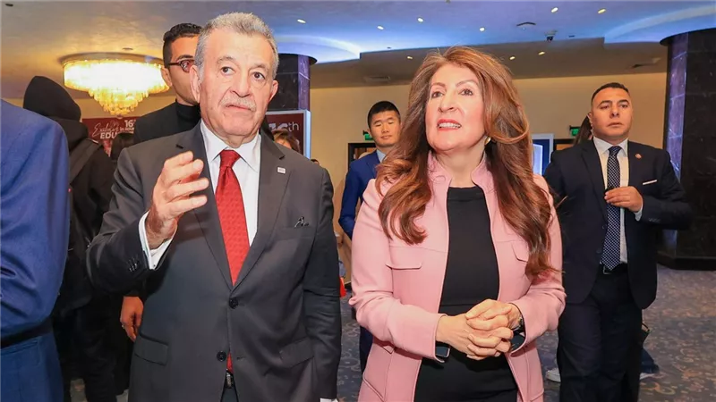 السفيرة الأمريكية تتفقد الملتقى والمعرض الدولي للتعليم العالي إيديوجيت 2025.. صور
