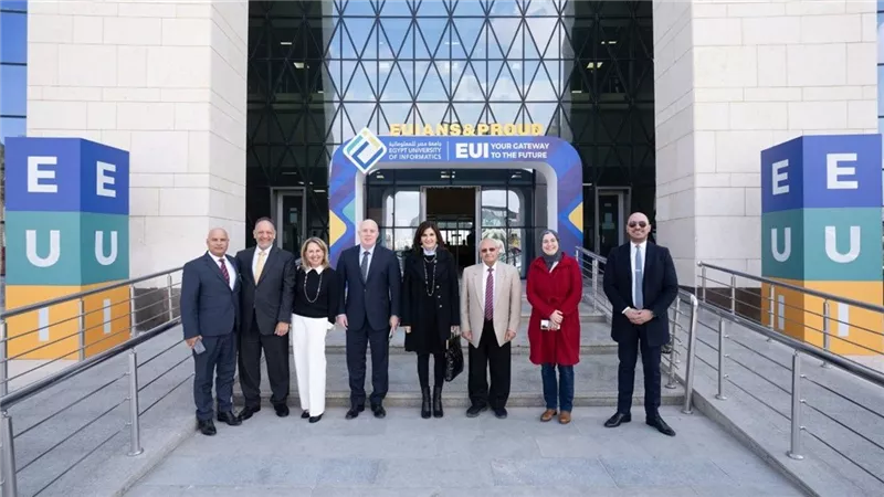 رئيس جامعة مصر للمعلوماتية: نتعاون مع الشركات العالمية لتحقيق أهداف التحول الرقمي 