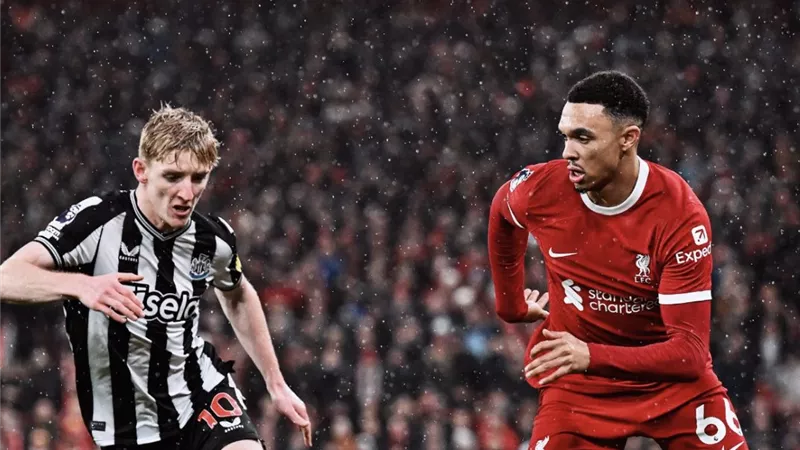 مشاهدة مباراة ليفربول ضد نيوكاسل يونايتد في الدوري الإنجليزي 