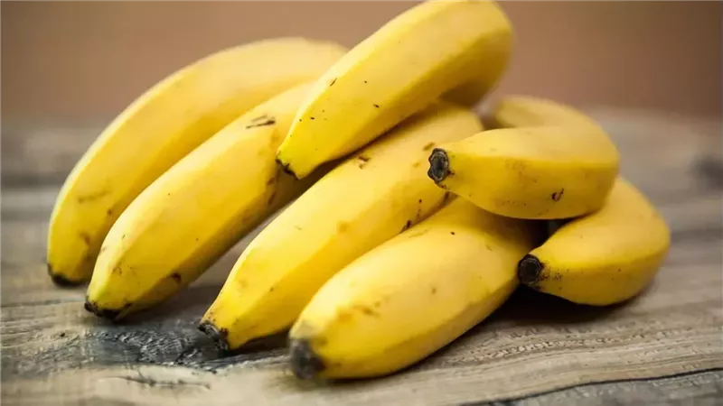 الموز غذاء خارق.. لكن هل يجب تجنبه عند الإصابة بالسعال؟