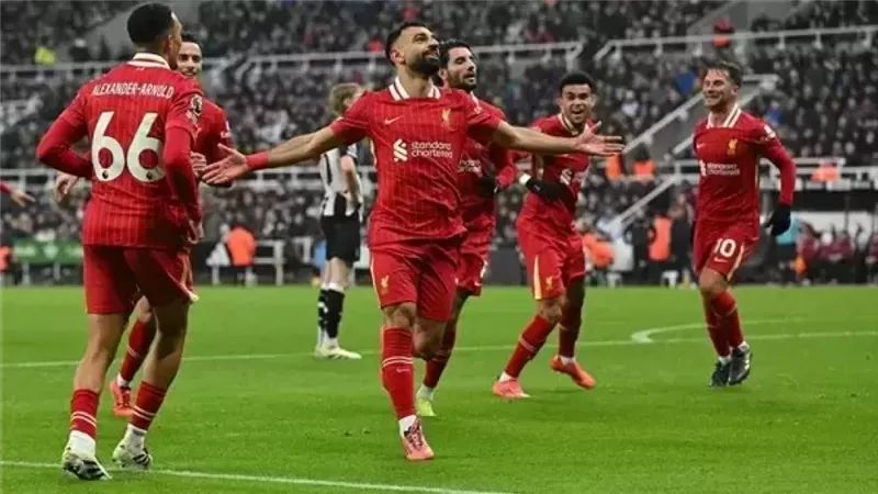 محمد صلاح يقود تشكيل ليفربول ضد نيوكاسل يونايتد في الدوري الإنجليزي 