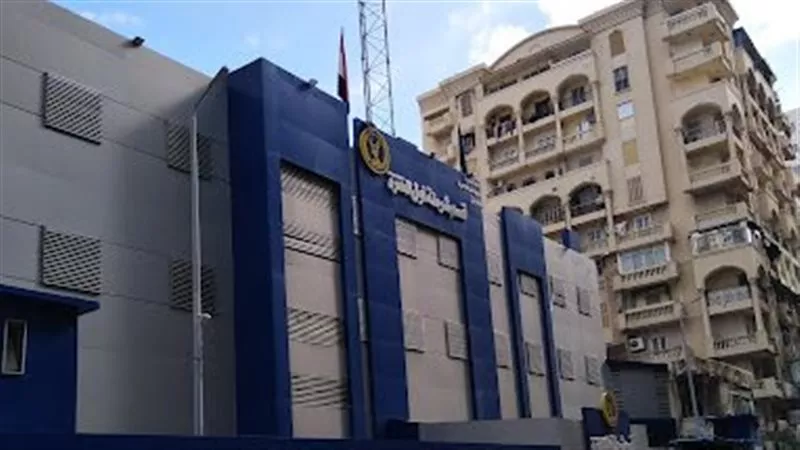 مصرع طالبة بالإسكندرية إثر سقوطها من الطابق الـ13 أثناء تعليق زينة رمضان
