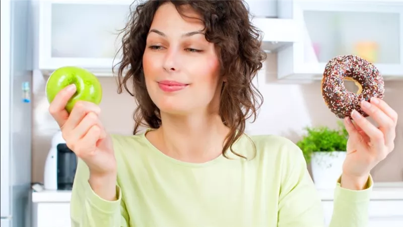 خطة ذكية لخسارة الوزن في رمضان.. كيف تستغل الصيام لصحة أفضل؟