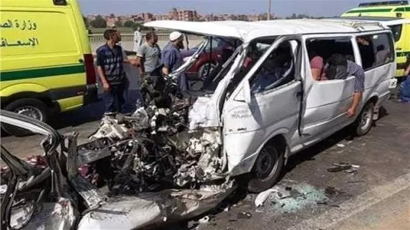 مصرع شخصين وإصابة اثنين في حادث تصادم مروع بالغربية
