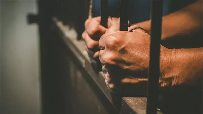تجديد حبس تشكيل عصابي بتهمة جلب مخدر الآيس في بولاق الدكرور