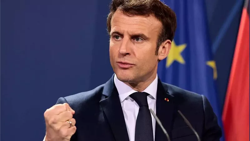 ماكرون يثير غضب بوتين ويتهم روسيا بأنها تمثل تهديدا لـ أوروبا