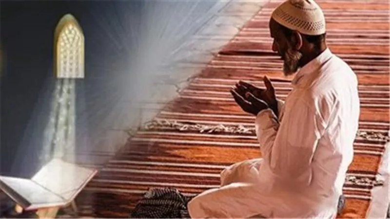 قصة حياة النبي محمد من الميلاد إلى الوفاة..محطات مضيئة في السيرة النبوية