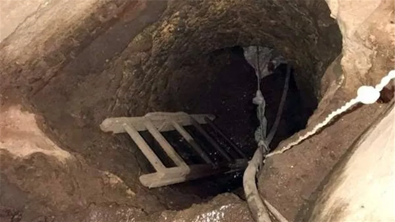 تفاصيل القبض على 7 أشخاص بتهمة التنقيب عن الآثار في العياط 