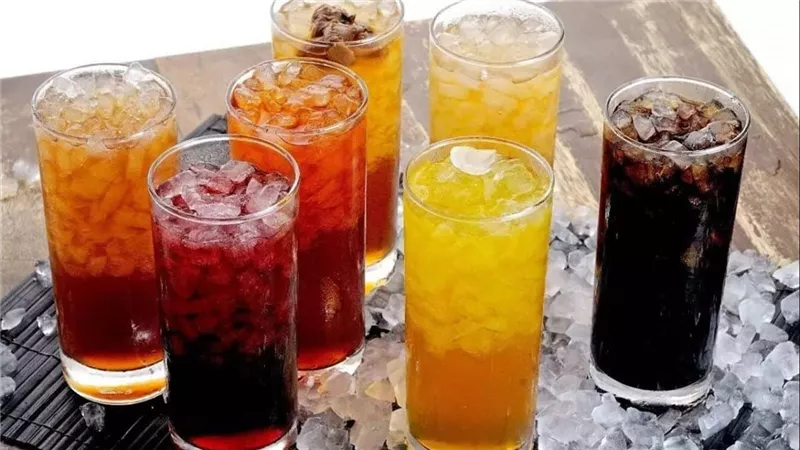 هل الحلويات والعصائر بعد الإفطار مضرة؟ تعرف على التوقيت الأمثل لتناولها