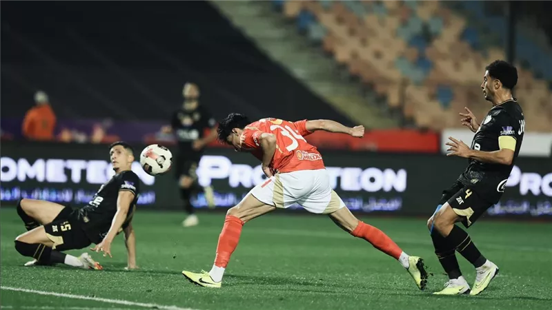 موعد مباراة الأهلي ضد الزمالك في الدوري.. القنوات الناقلة والتشكيل المتوقع 