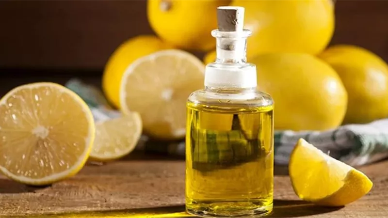 فوائد زيت الليمون للبشرة .. فوائد مذهلة وكيفية استخدامه