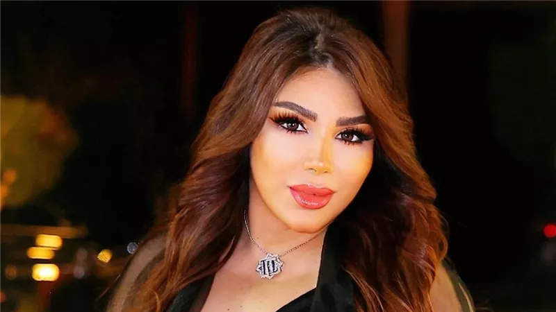 غادة إبراهيم: السجاير وشرب الخمر مش من الكبائر وبقالي 20 سنة بصلي 