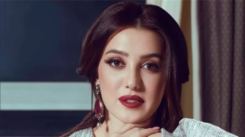 تكريم كندة علوش في مهرجان أسوان.. تتويج رحلة فنية مبهرة 