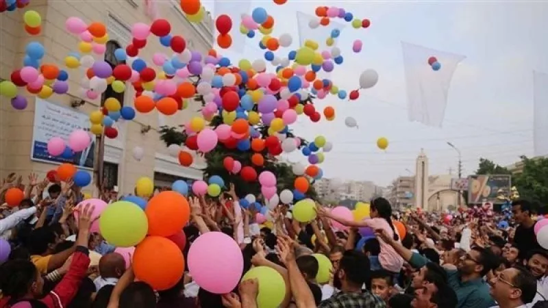 اعرف إجازة عيد الفطر يوم الأحد أم الاثنين؟.. أول أيام العيد فلكيًا