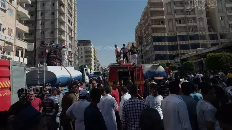 تفاصيل حريق ضخم داخل مول في فيصل دون إصابات والسيطرة عليه   