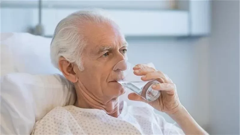 حكم صيام من نهاه الطبيب عن الصوم.. دار الإفتاء تحذر
