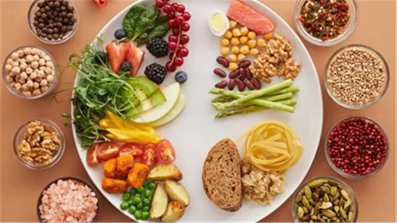 نصائح هامة لجفاف الفم ونشفان الريق في رمضان.. مشروبات ومأكولات صحية