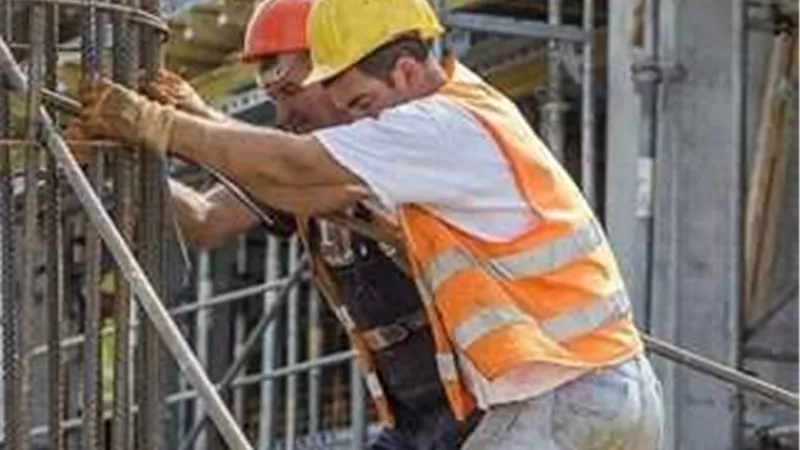 نشرة أسعار مواد البناء.. سعر الحديد والأسمنت اليوم السبت 12-4-2025 فى الأسواق