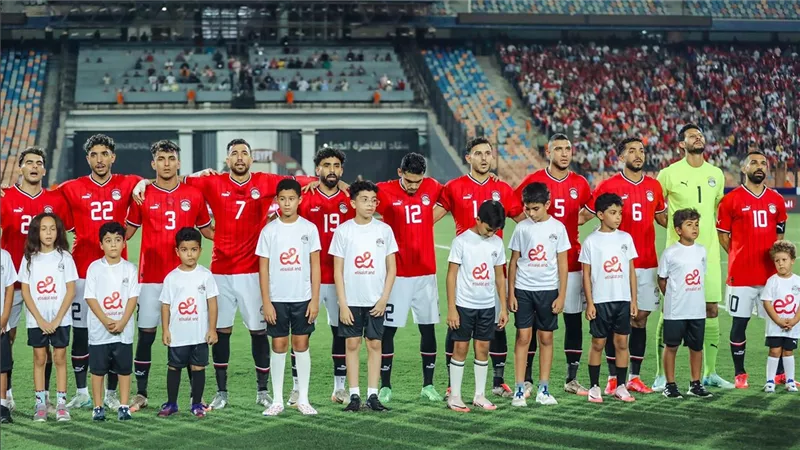 منتخب مصر كامل العدد خلال مران اليوم قبل السفر إلي المغرب