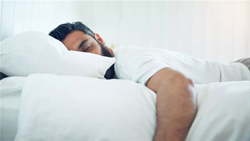 النوم بعد الإفطار مباشرة؟.. إليك البدائل الصحية لتجنب الأضرار!