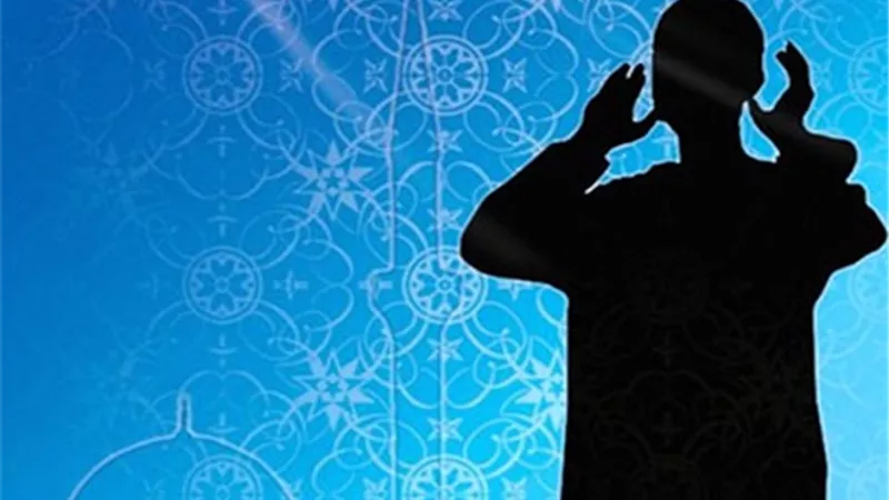 هل يشترط إقامة الصلاة قبل البدء فيها لصحتها؟.. الافتاء توضح 