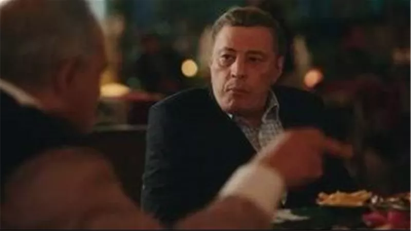 مسلسل حسبه عمري الحلقة السابعة.. هند تقتحم منزلها بحثًا عن أوراق مهمة