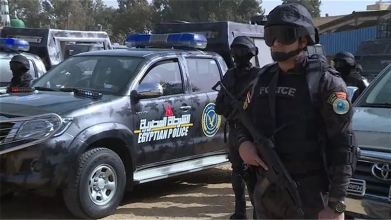 تفاصيل ضبط كوكتيل مخدرات و5 أسلحة نارية بأسوان خلال 24 ساعة
