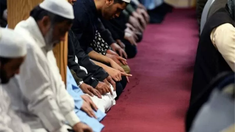 موعد أذان المغرب اليوم 23 رمضان 2025.. هنصوم كام ساعة؟ 
