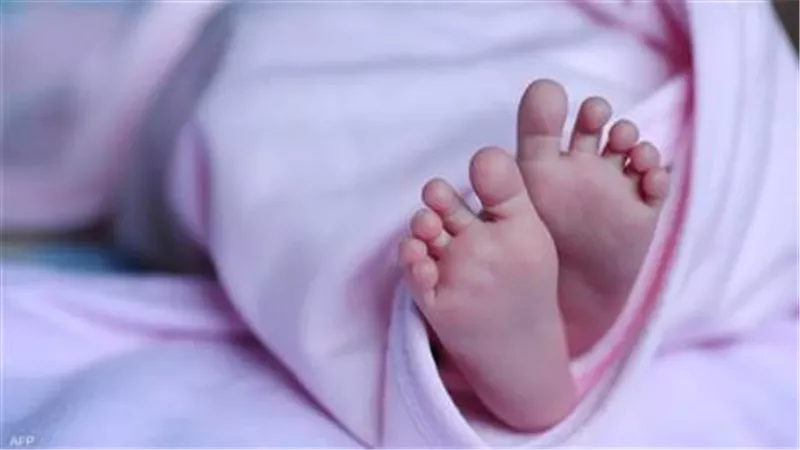 العثور على رضيعة بإحدى قرى بنها لم ينقطع عنها الحبل السري