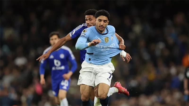 عمر مرموش يقود مانشستر سيتي للفوز على ليستر سيتي في الدوري الإنجليزي