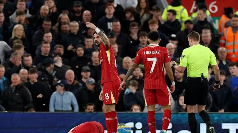 جدول ترتيب الدوري الإنجليزي بعد فوز ليفربول ومانشستر سيتي اليوم